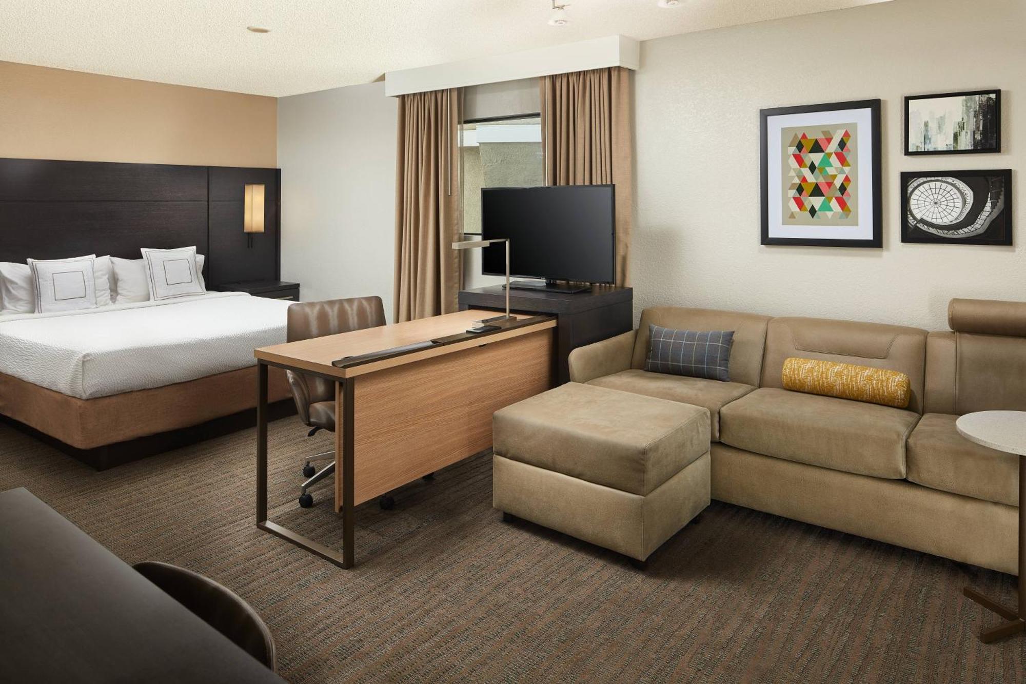 Spectrum 3* Irvine