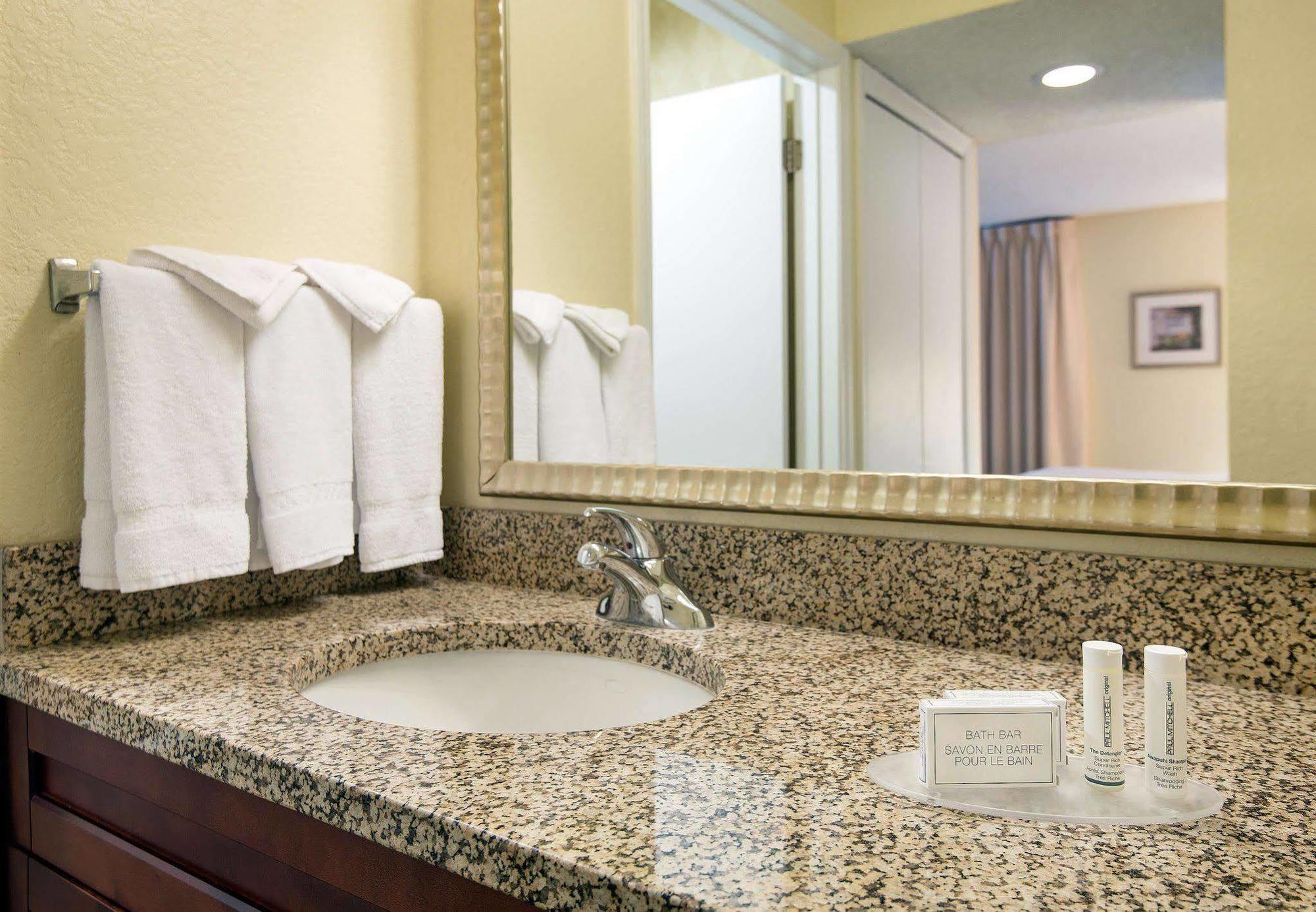 Hotel Spectrum Irvine