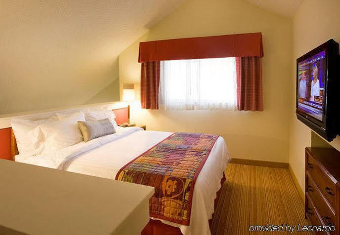 Spectrum 3* Irvine